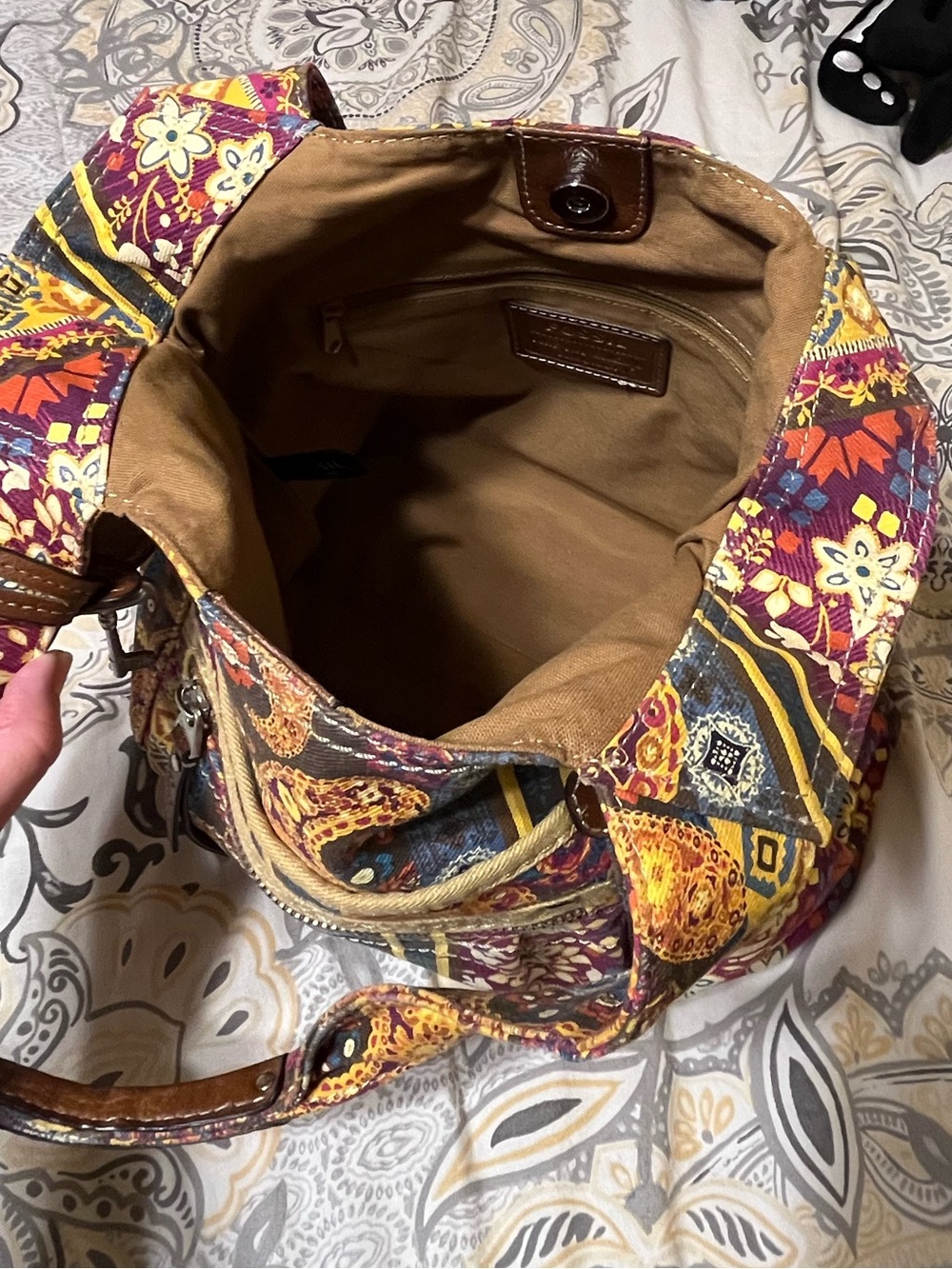 FOSSIL Long Live Vintage Paisley/Floral Canvas Shoulder Bag - Picture 9 of 16